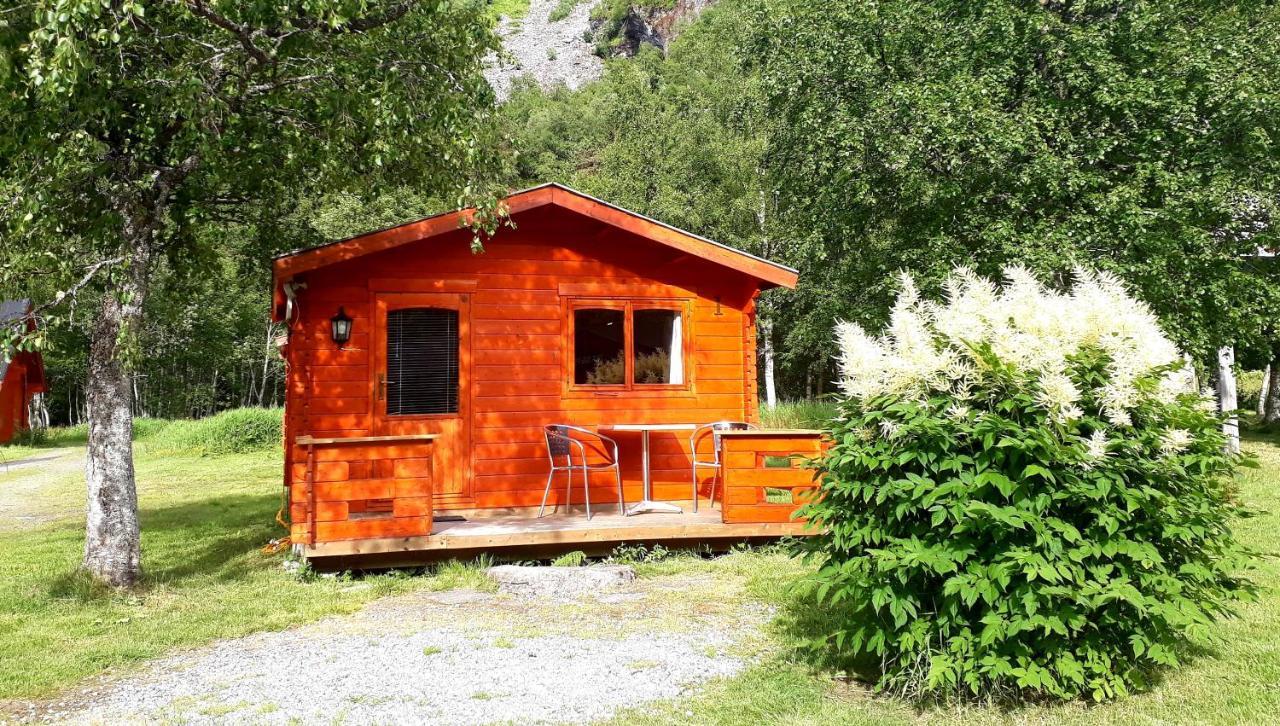 Dalen Gaard Camping Og Hytter Geiranger Exterior foto