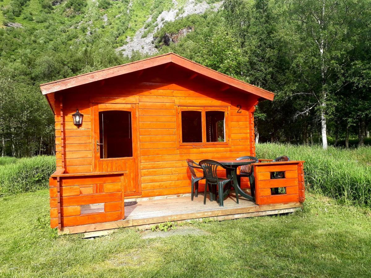 Dalen Gaard Camping Og Hytter Geiranger Exterior foto