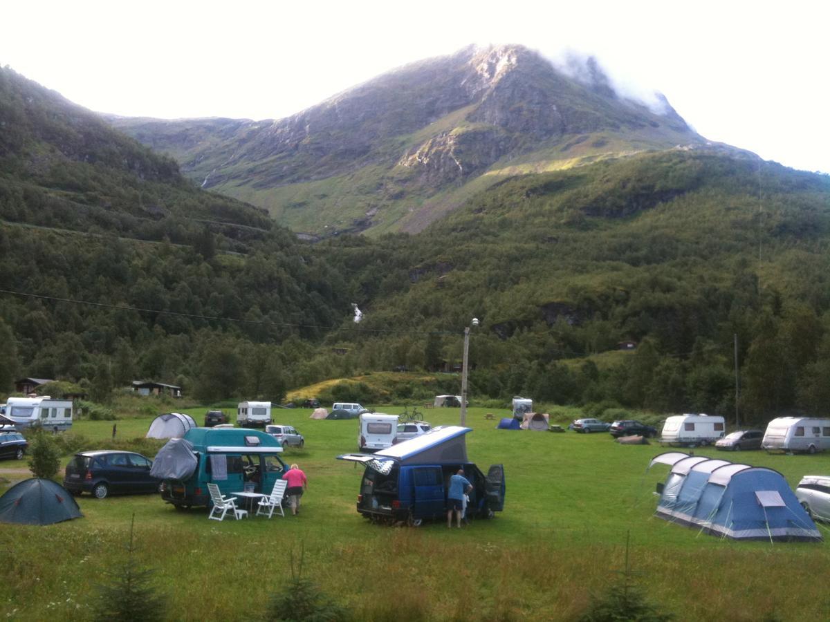 Dalen Gaard Camping Og Hytter Geiranger Exterior foto