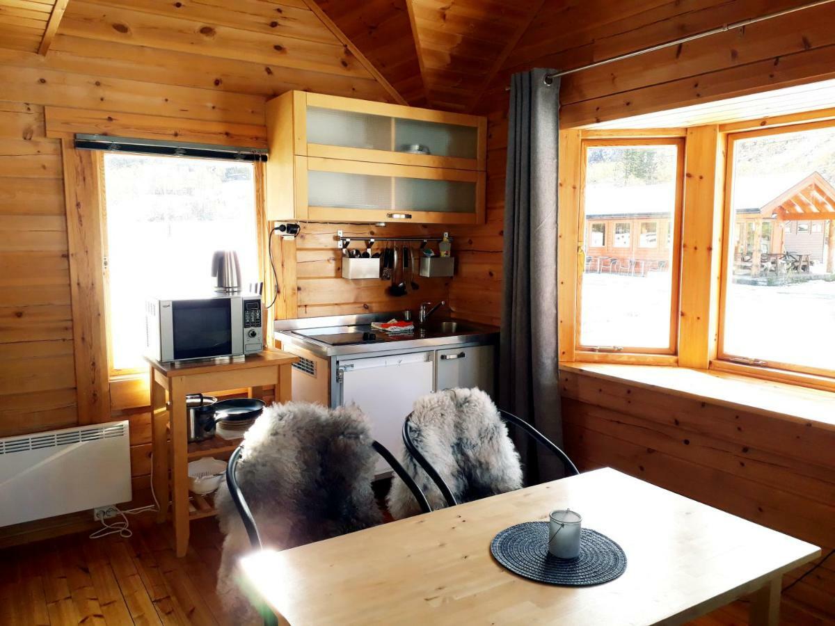 Dalen Gaard Camping Og Hytter Geiranger Exterior foto